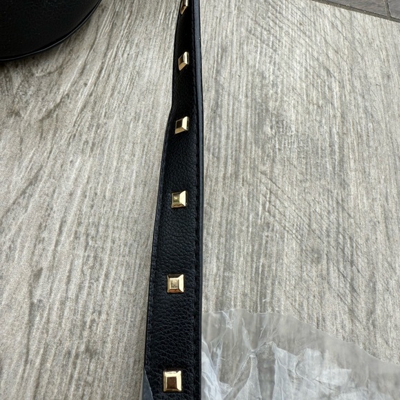 NWOT Black Crossbody Bag By Victoria Secret - Picture 6 of 10